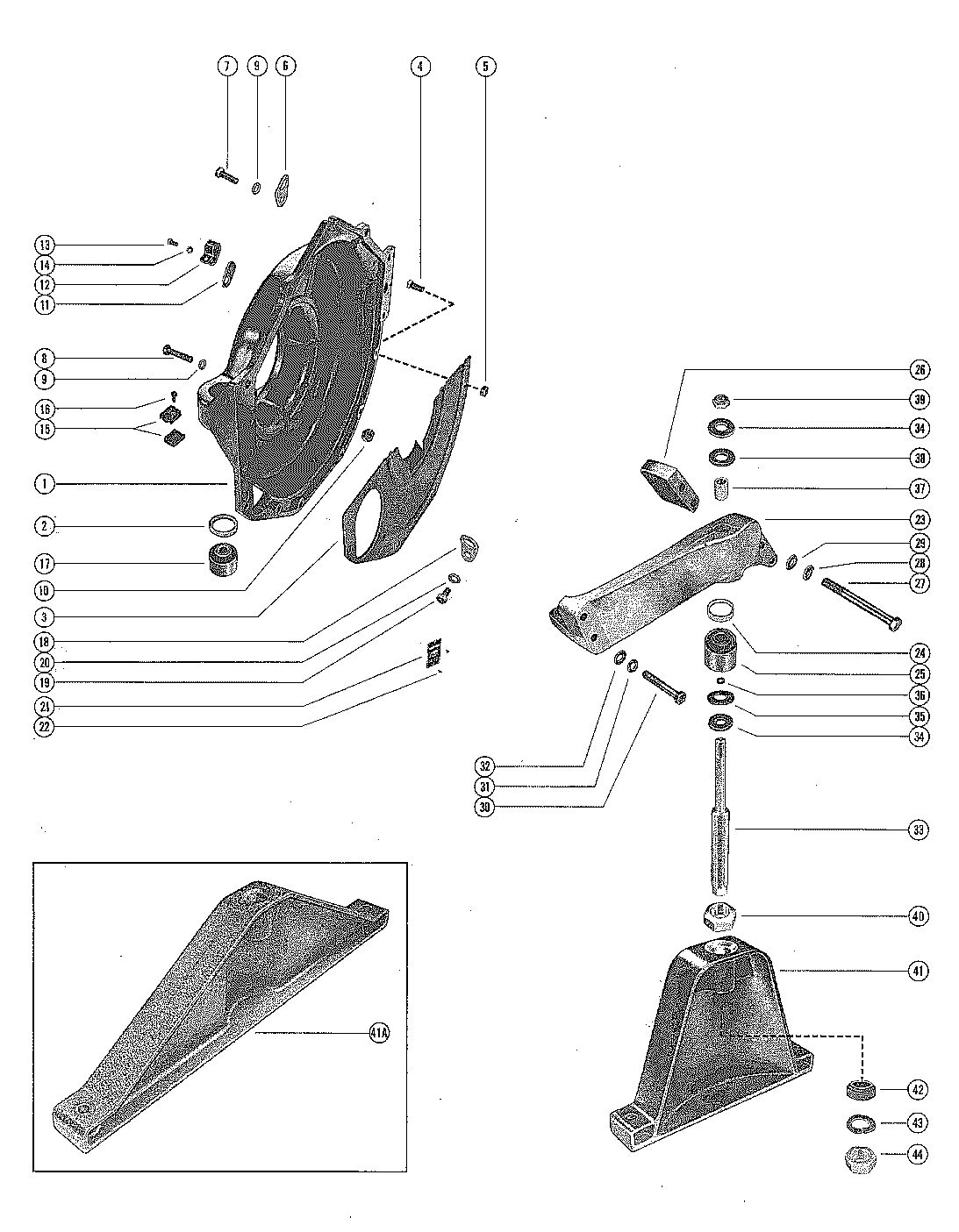 MERCRUISER 160 ENGINE FLYWHEEL HOUSING AND ENGINE SUPPORT