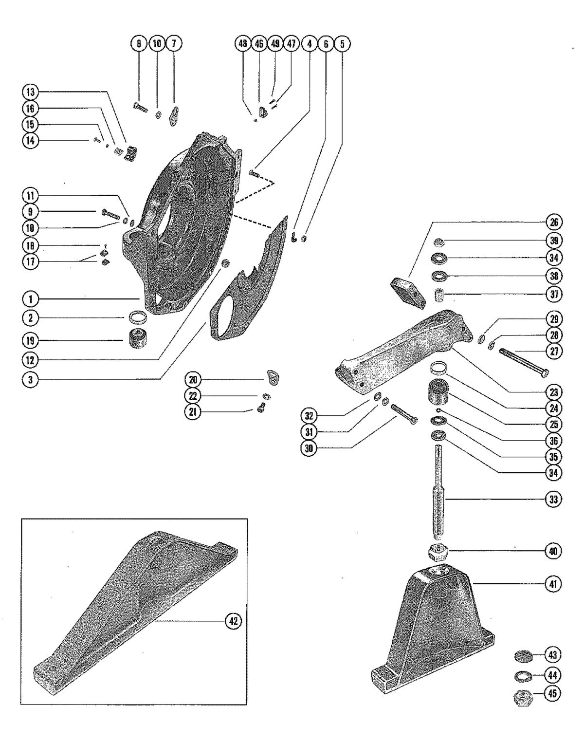 MERCRUISER 165 ENGINE FLYWHEEL HOUSING AND ENGINE SUPPORT
